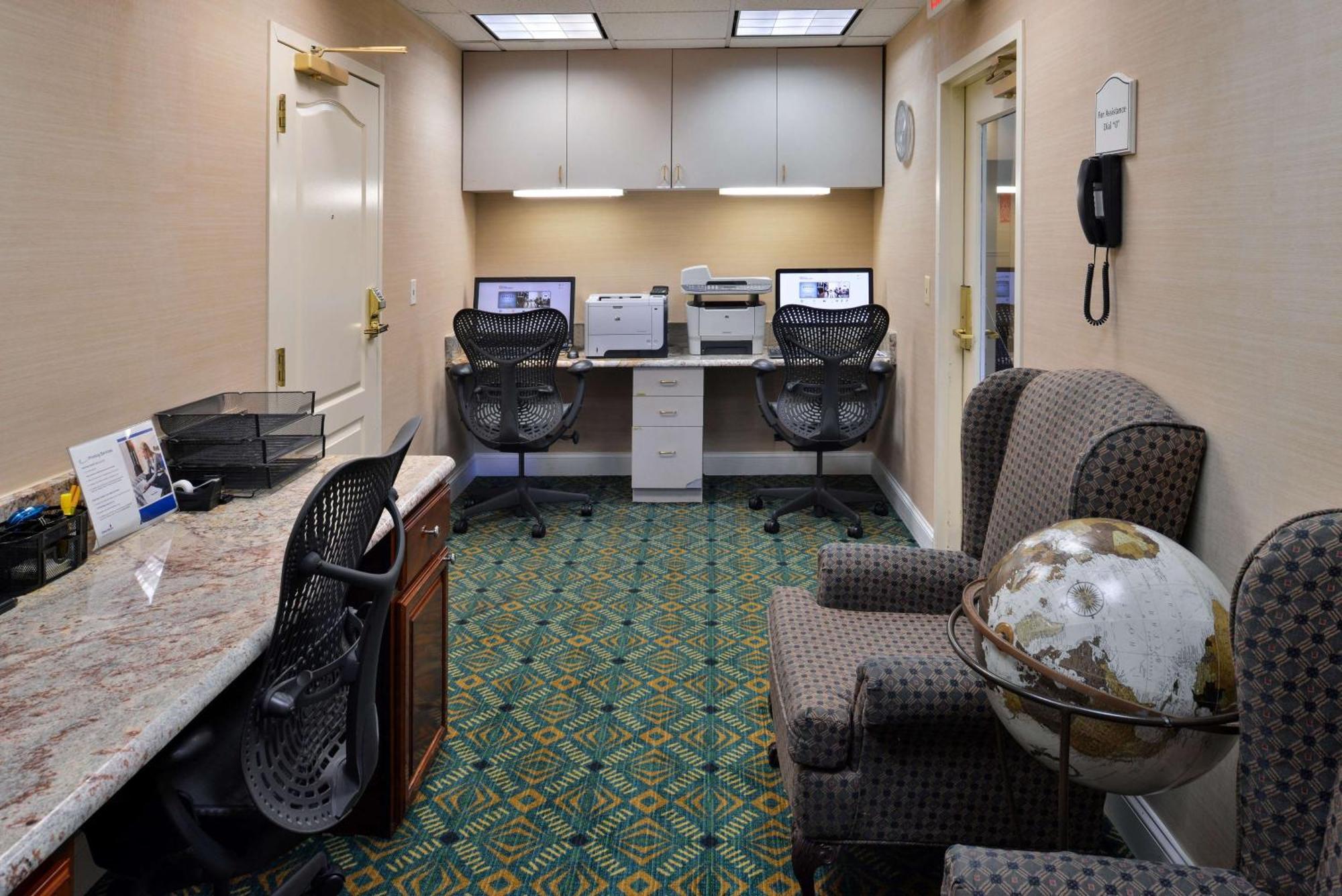 Hilton Garden Inn Колумбия Экстерьер фото