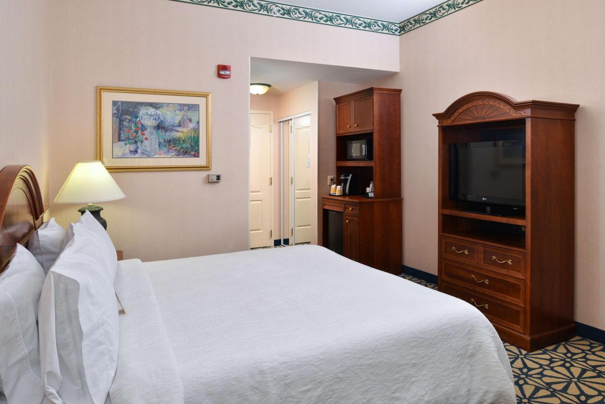 Hilton Garden Inn Колумбия Экстерьер фото