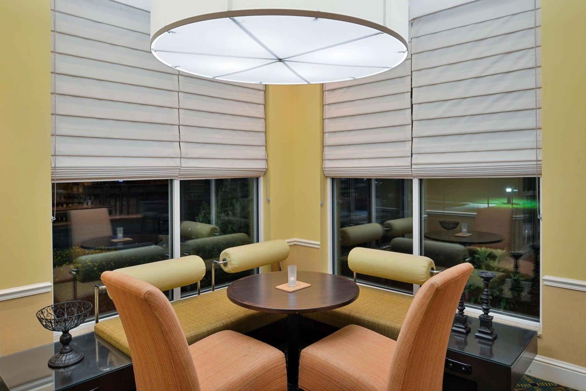 Hilton Garden Inn Колумбия Экстерьер фото