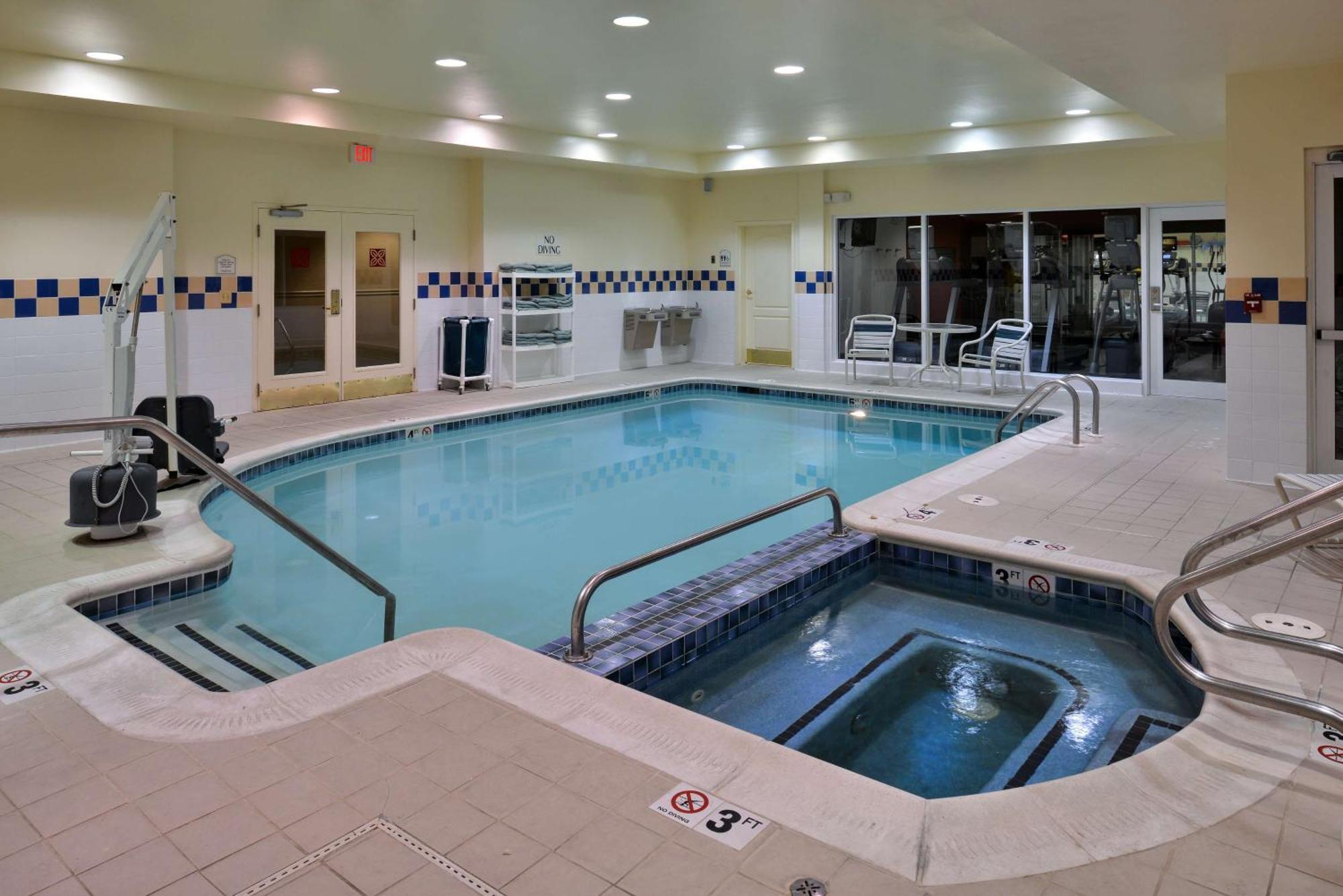 Hilton Garden Inn Колумбия Экстерьер фото